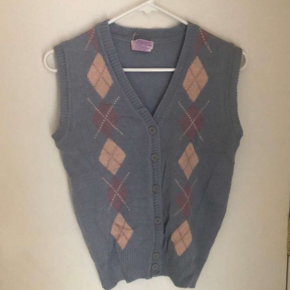 Filet cardigan sweater vest size medium
